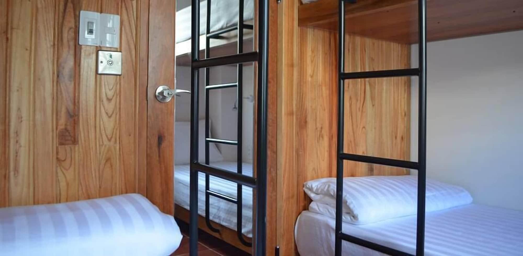 Tabalo Hostel Nha Trang Esterno foto