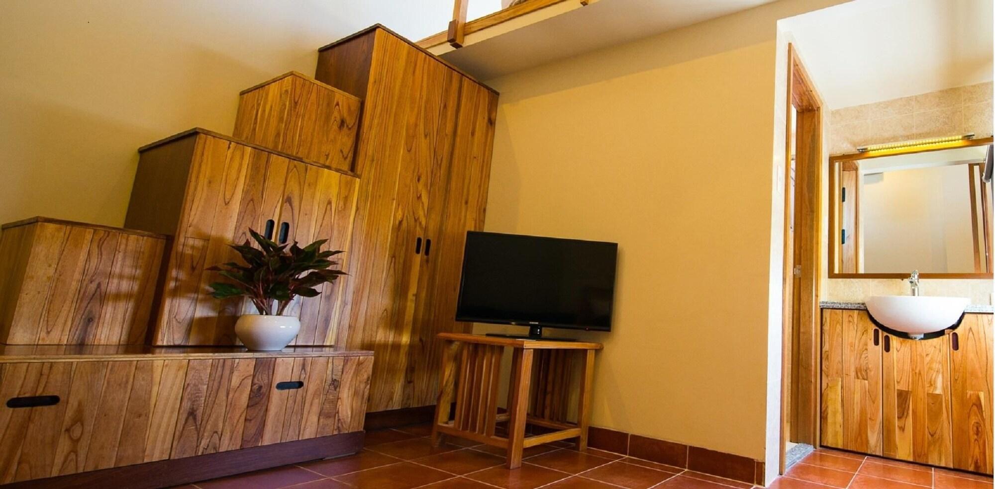 Tabalo Hostel Nha Trang Esterno foto